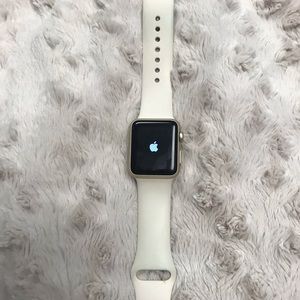 Series 1 38mm Apple Watch- CHARGER INCLUDED